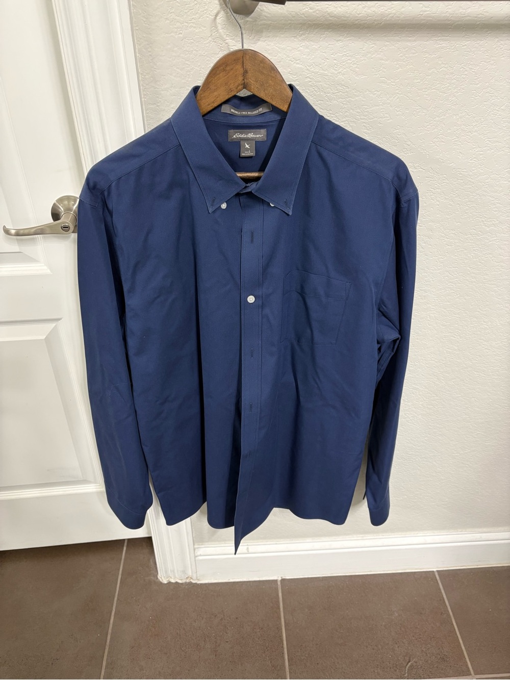 Eddie Bauer Men's Button-Down Dress Shirt — Deep Navy Blue